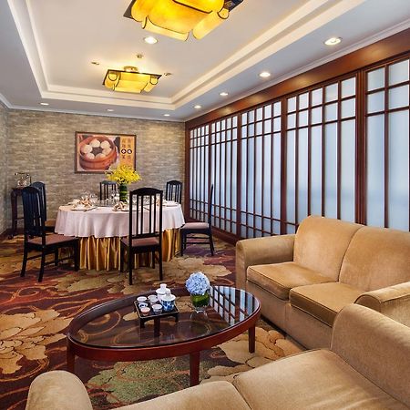 Kunming Jinjiang Hotel Экстерьер фото